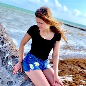 Meet your Posher, Grace